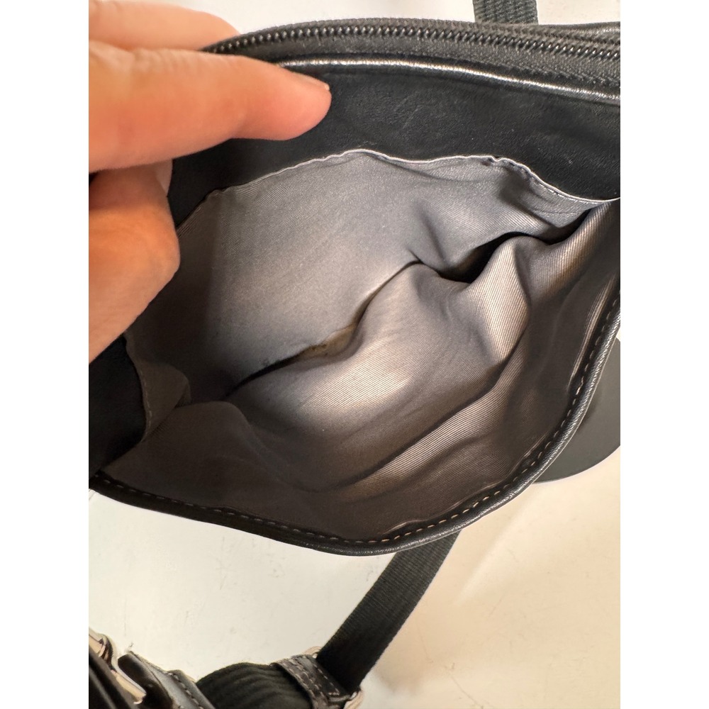 Coach Soho Black Leather Crossbody Bag Pleated Front Contrast Stitching - Picture 4 of 7